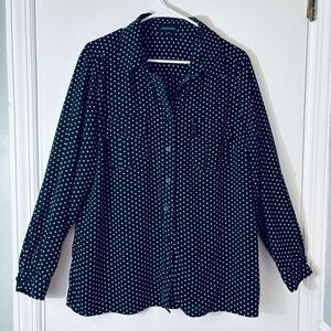 Notations XL black & white dot 2 pocket adjustable sleeve blouse